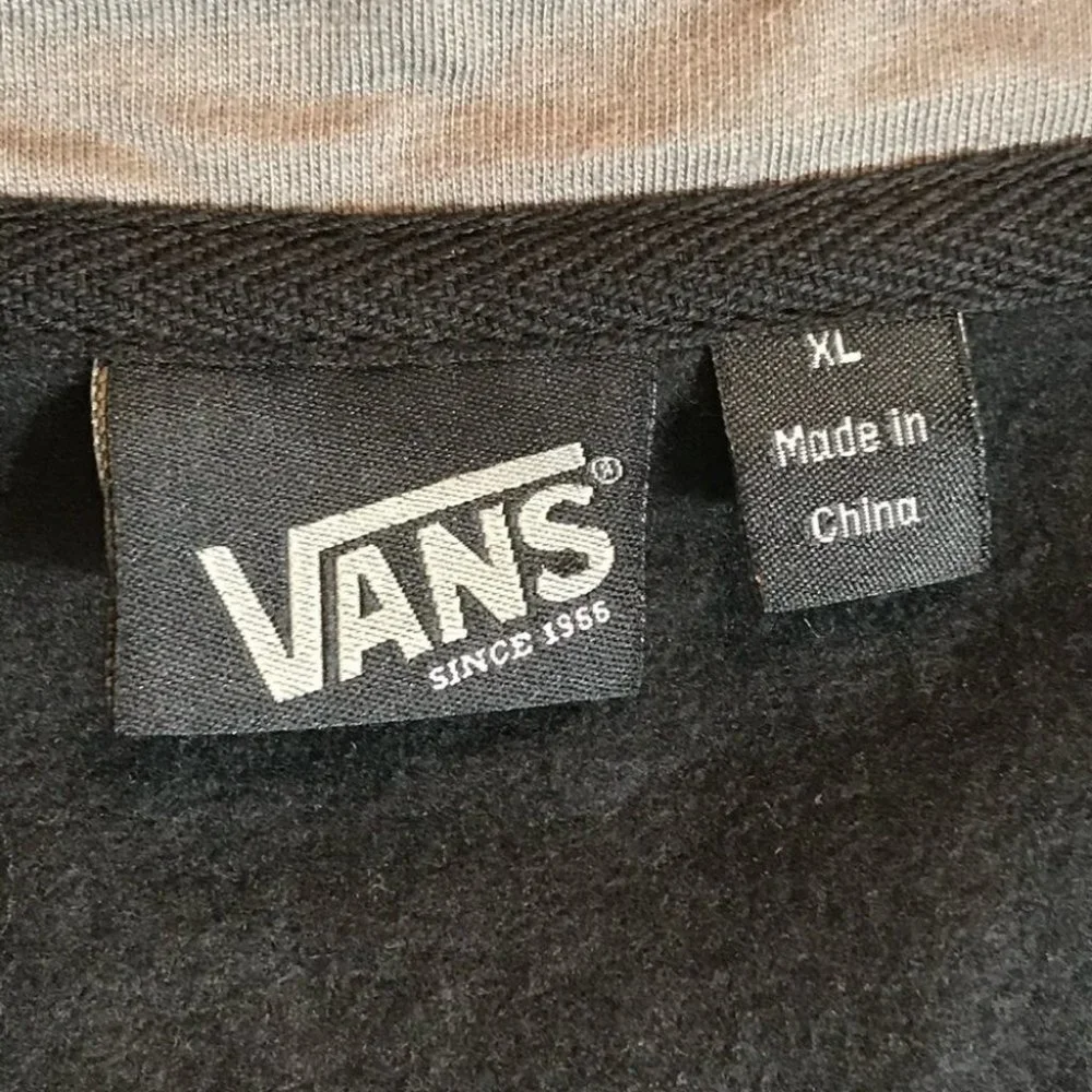 VANS LOGO HOODIE FULL ZIP Black JACKET With Pockets MEN'S SIZE XL NEW NWT - Picture 16 of 16